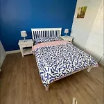Mia Property 2 Гостьовий будинок Бристоль