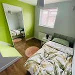 Mia Property 2 *